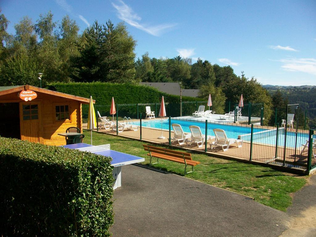 Vvf Aubrac Hotel Chaudes-Aigues Bagian luar foto