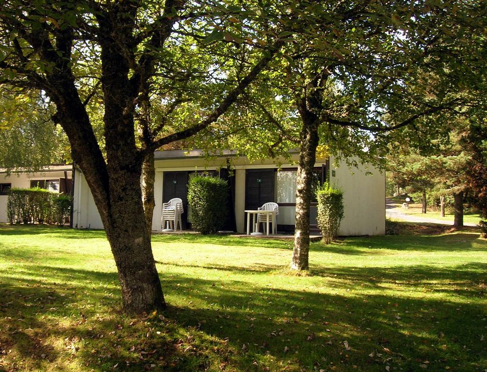 Vvf Aubrac Hotel Chaudes-Aigues Ruang foto