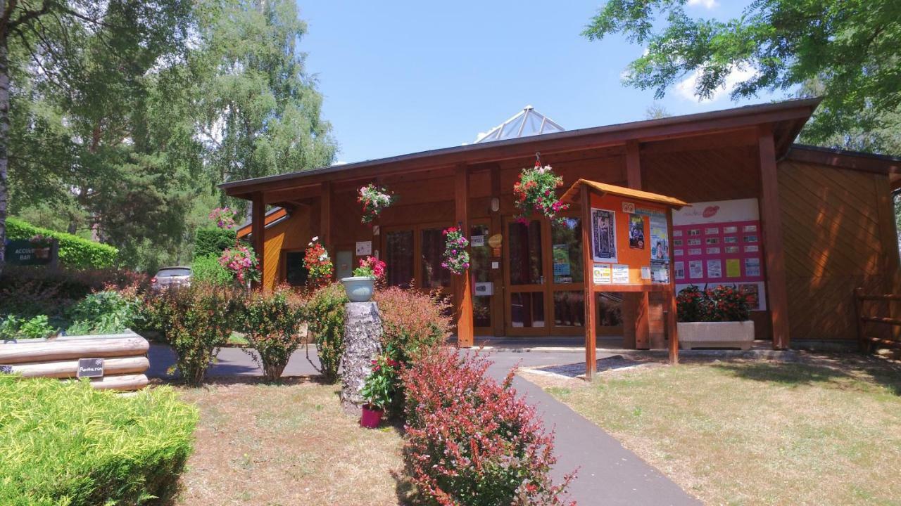 Vvf Aubrac Hotel Chaudes-Aigues Bagian luar foto